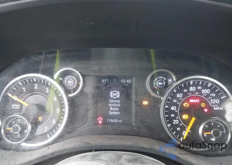 2020 Ram 1500 Tradesman 4X4 6'4 Box z USA, uszkodzony, nr VIN 1C6RRFCG5LN338842